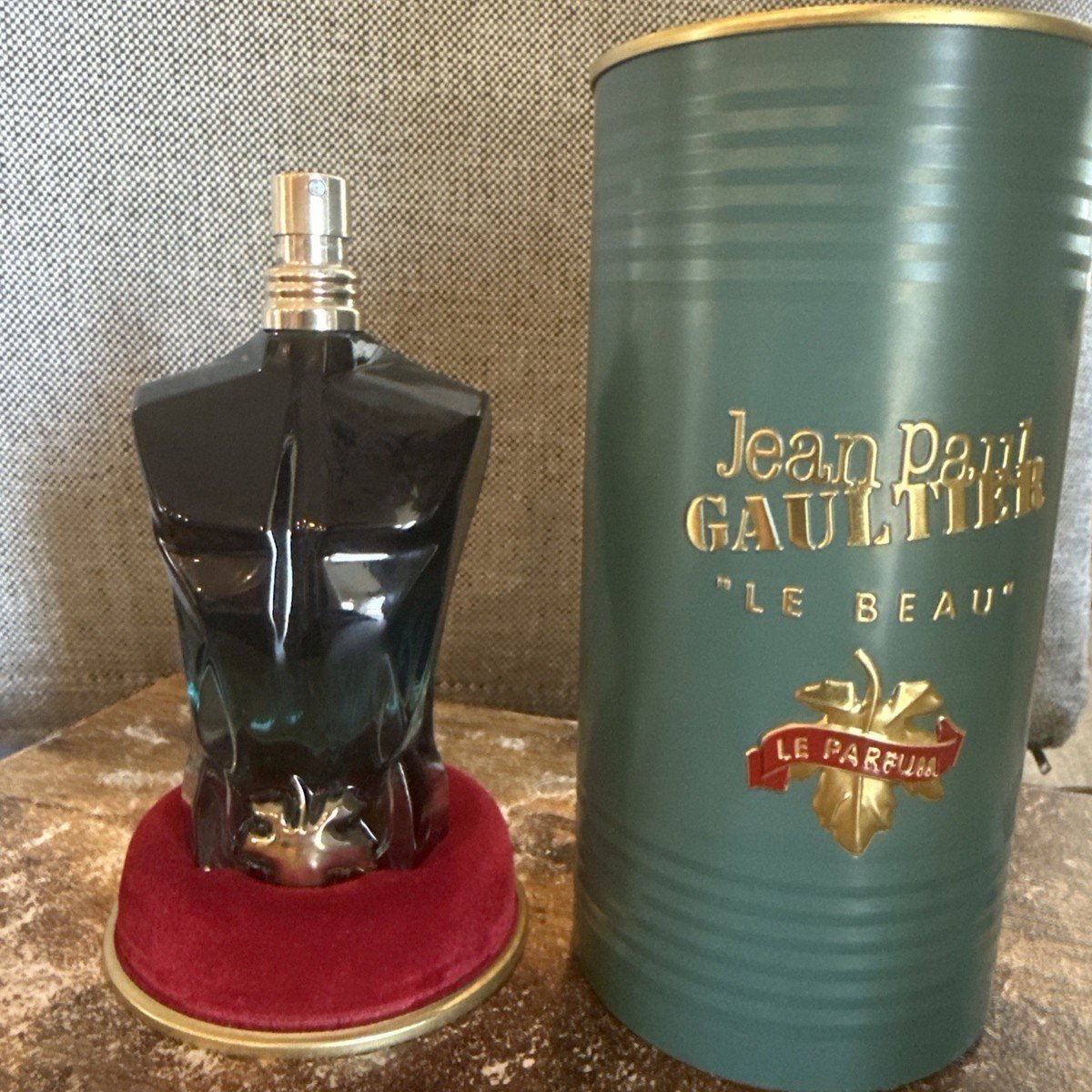 Le Beau Le Parfum Jean Paul Gaultier للرجال - الصورة 2